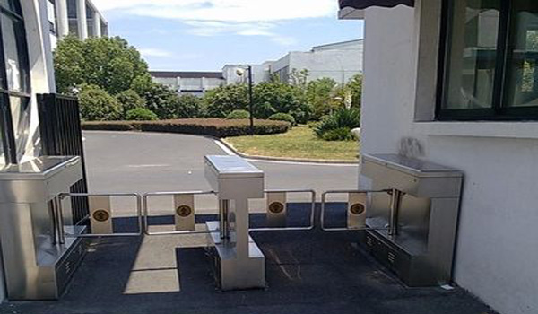 智慧小區(qū)通道閘